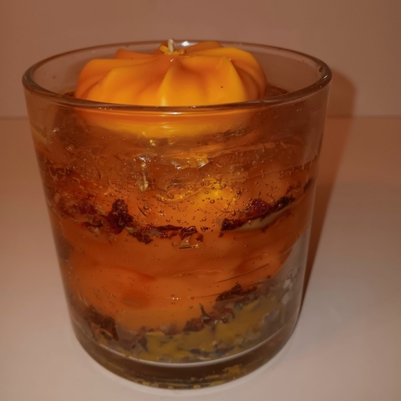 Pumpkin Spice Gel Soy Candle - Picture 4 of 4